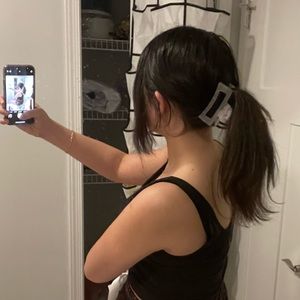 Meet your Posher, Tenley